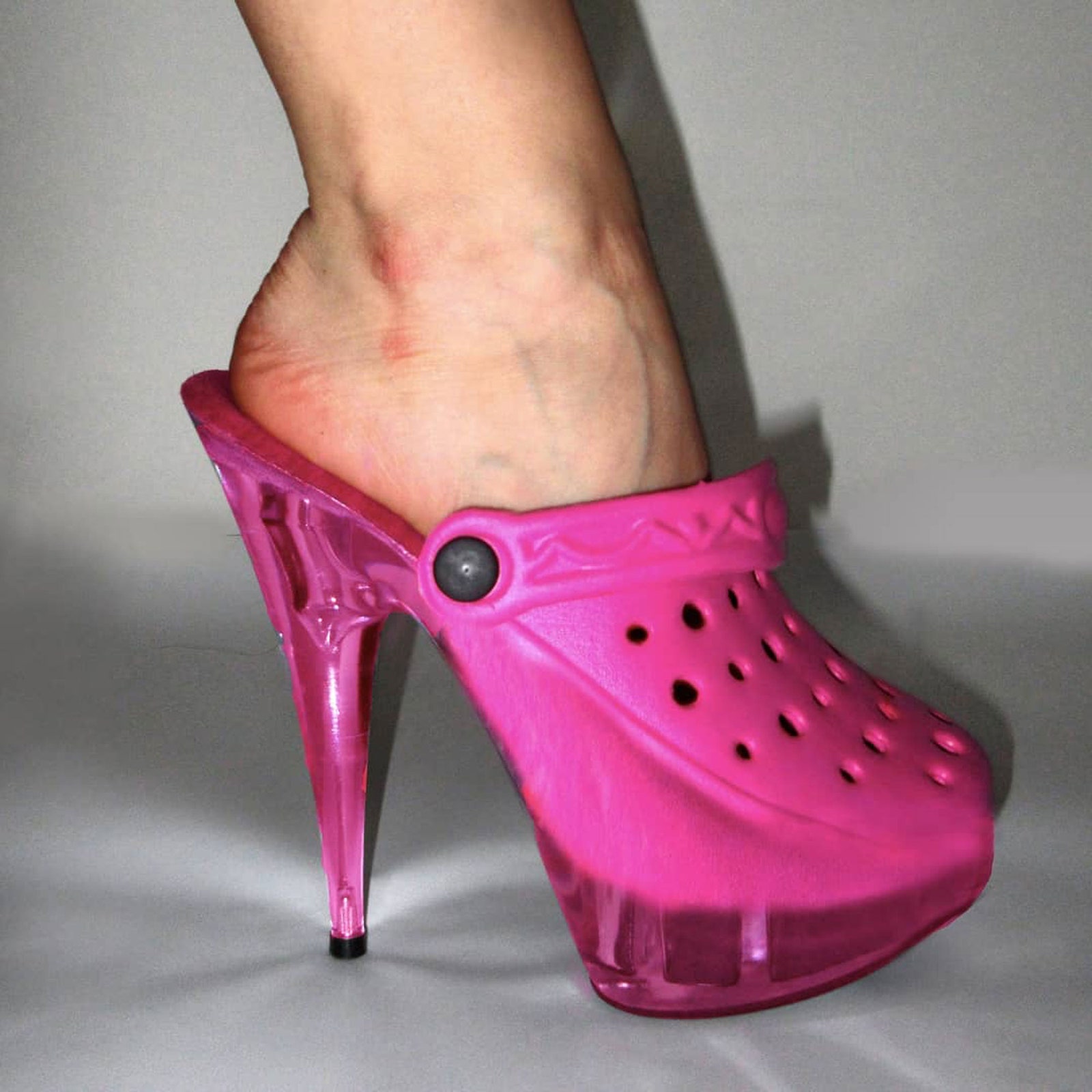 04-croc-heels.jpg