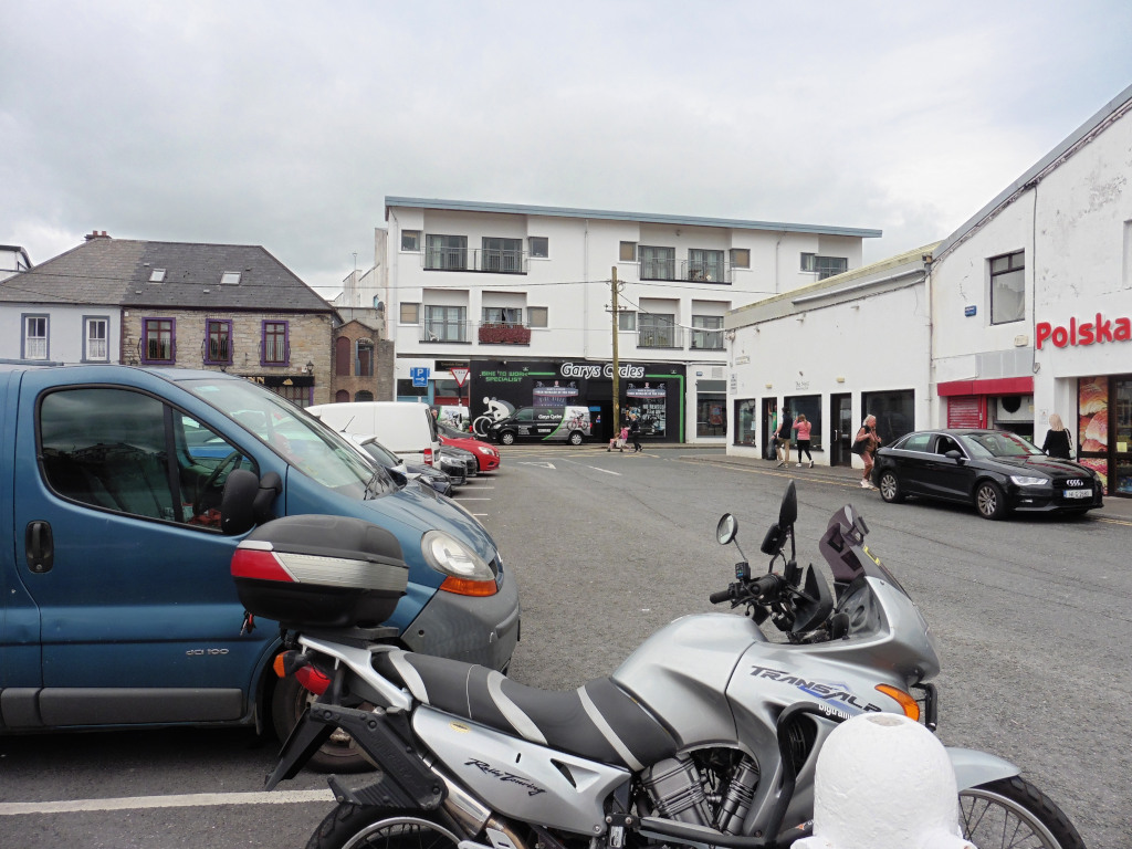 Gary's Cycles Sligo.jpg