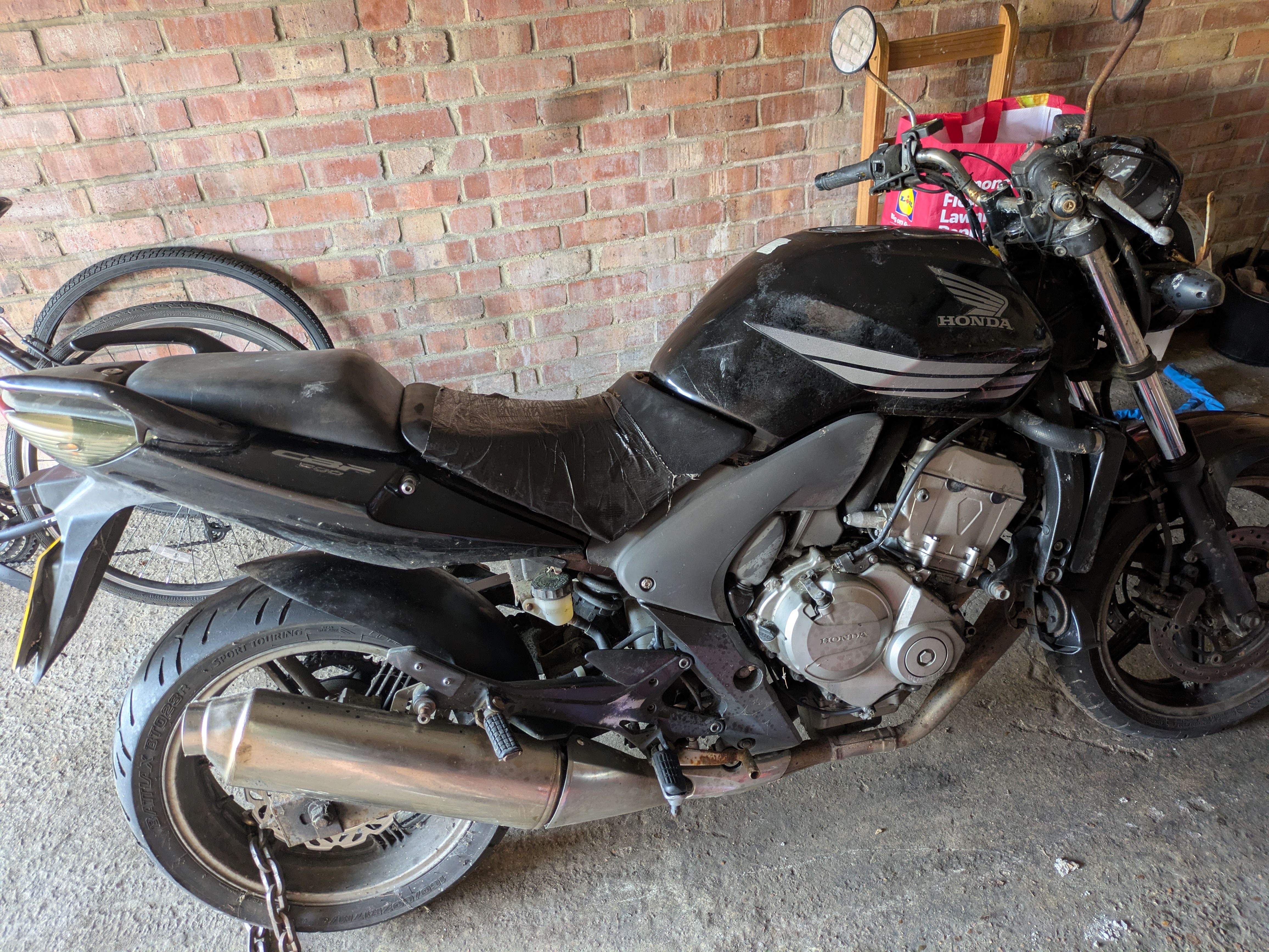 cbf6001.jpg