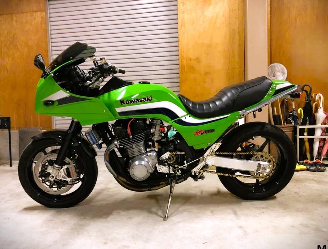 GPZ1100.jpg
