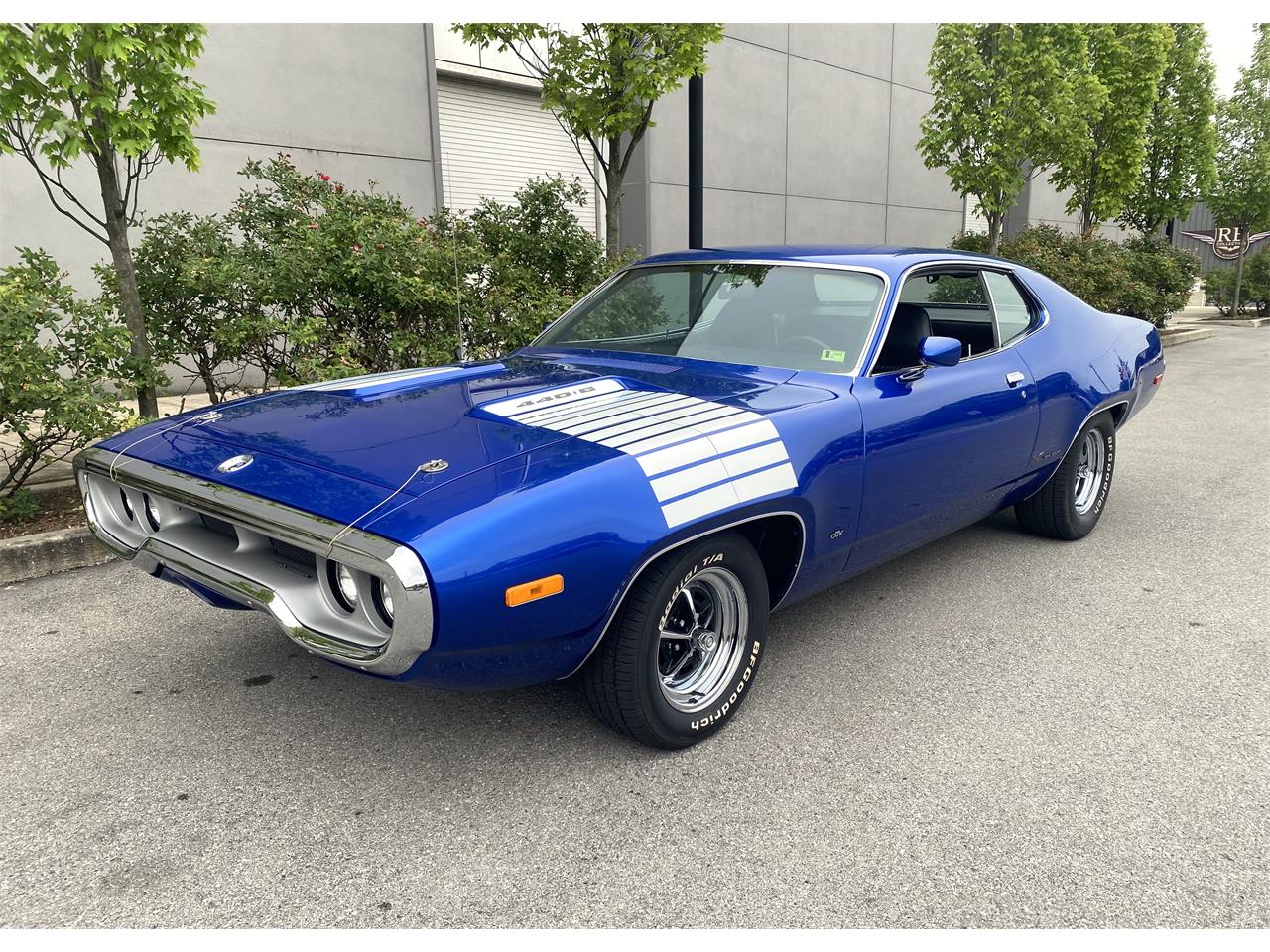 40028595-1972-plymouth-road-runner-std.jpg