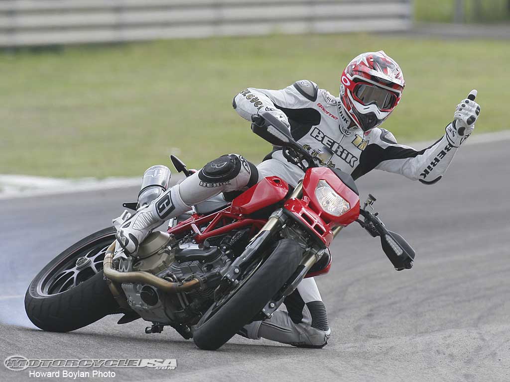 Nicky Hayden Supermoto.jpg