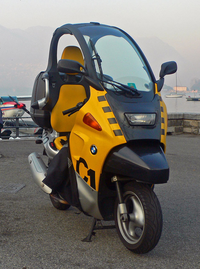 BMW_C1_FF_200_(frontale).jpg