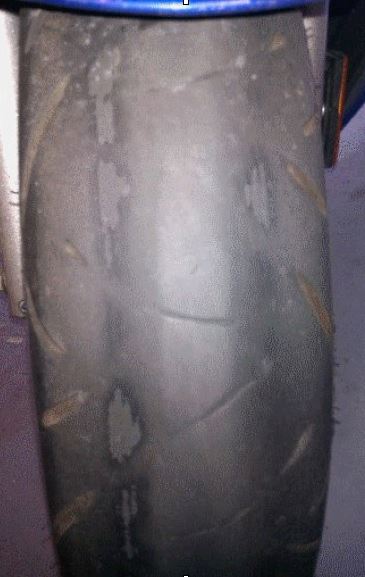 Bald front tyre.JPG