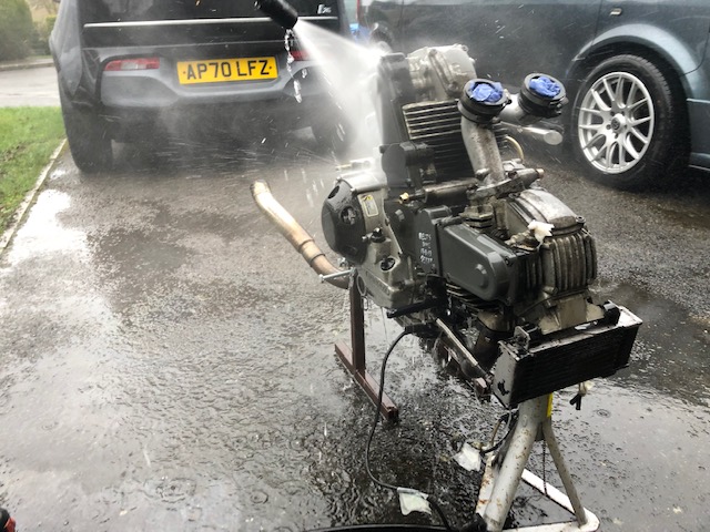 900ss pressure wash.jpg