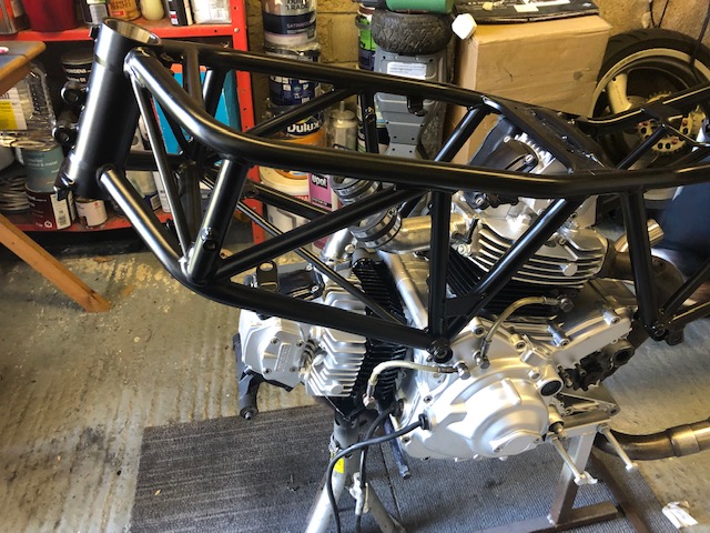 900ss frame back on.jpg