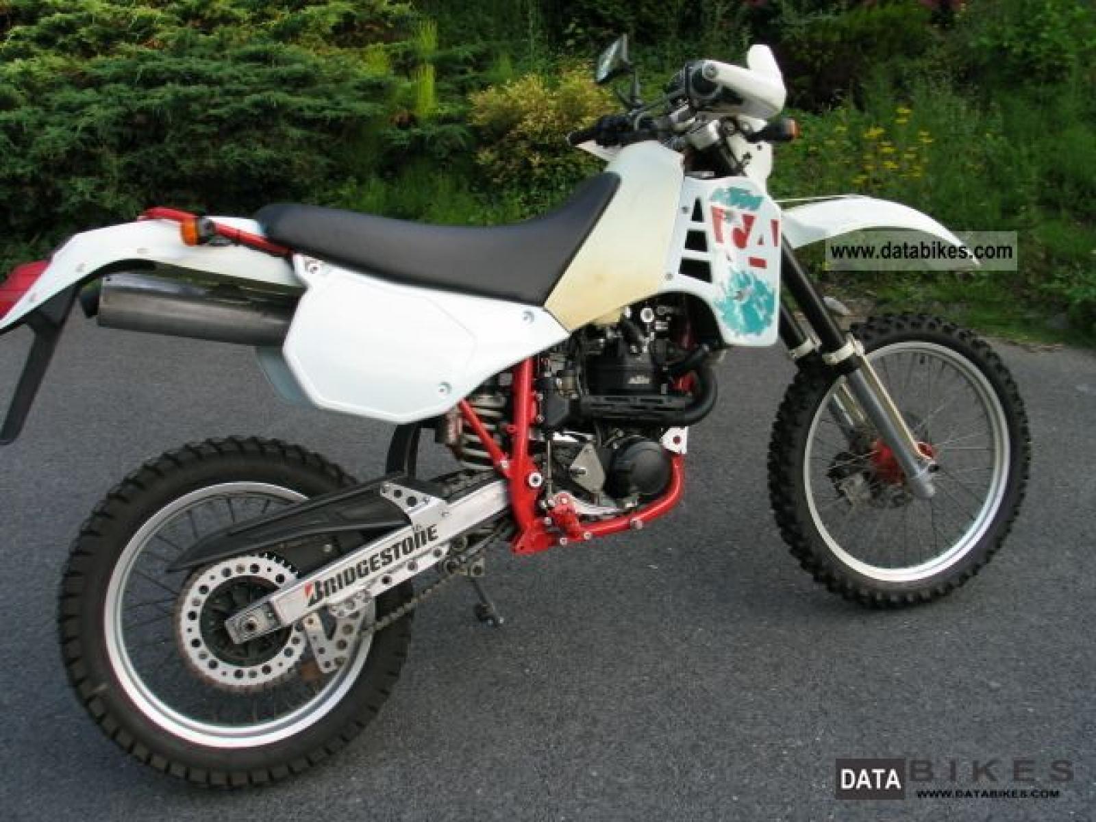 ktm-enduro-600-lc-4-1987-moto.jpeg