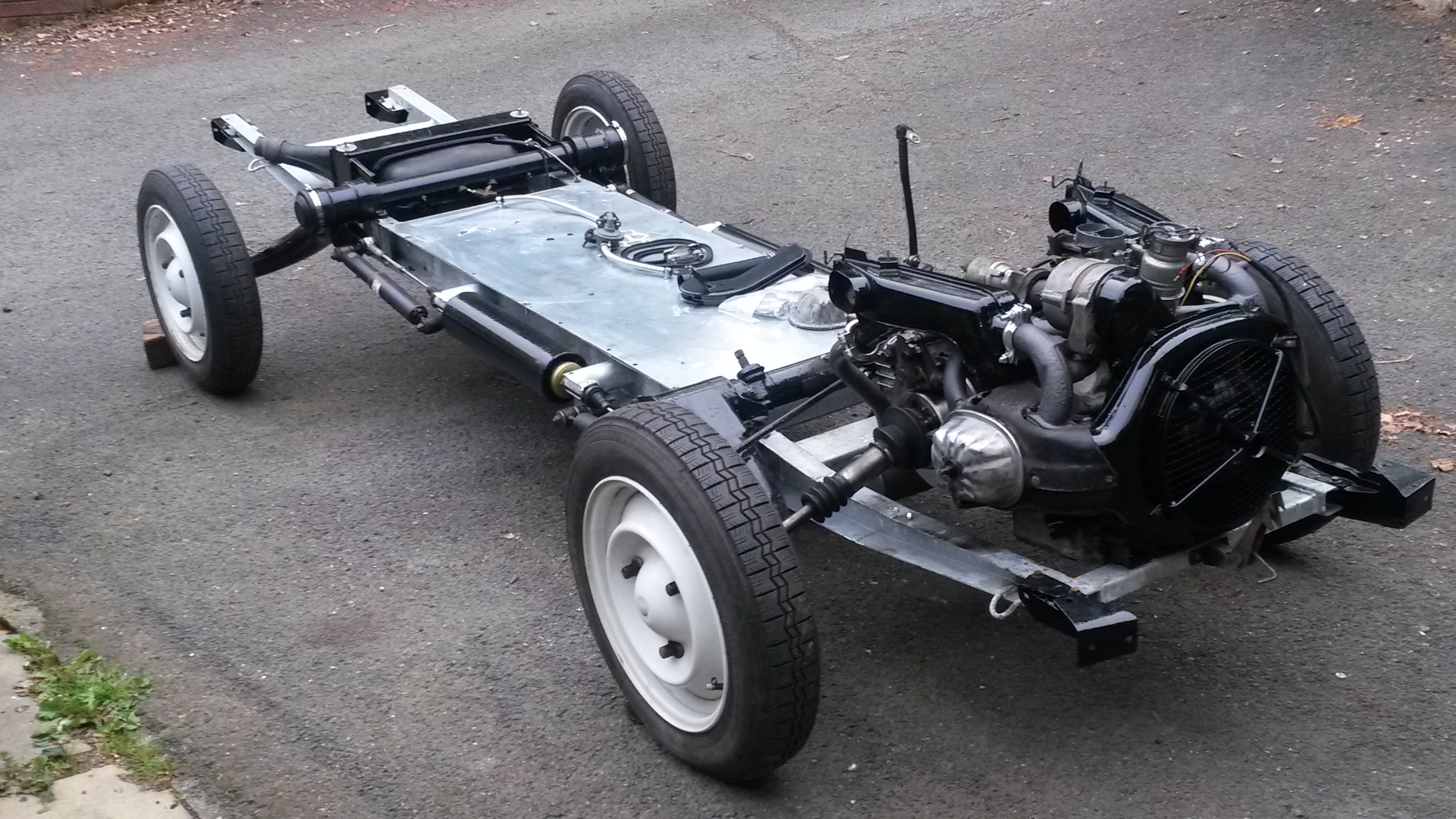 2cv chassis.jpeg